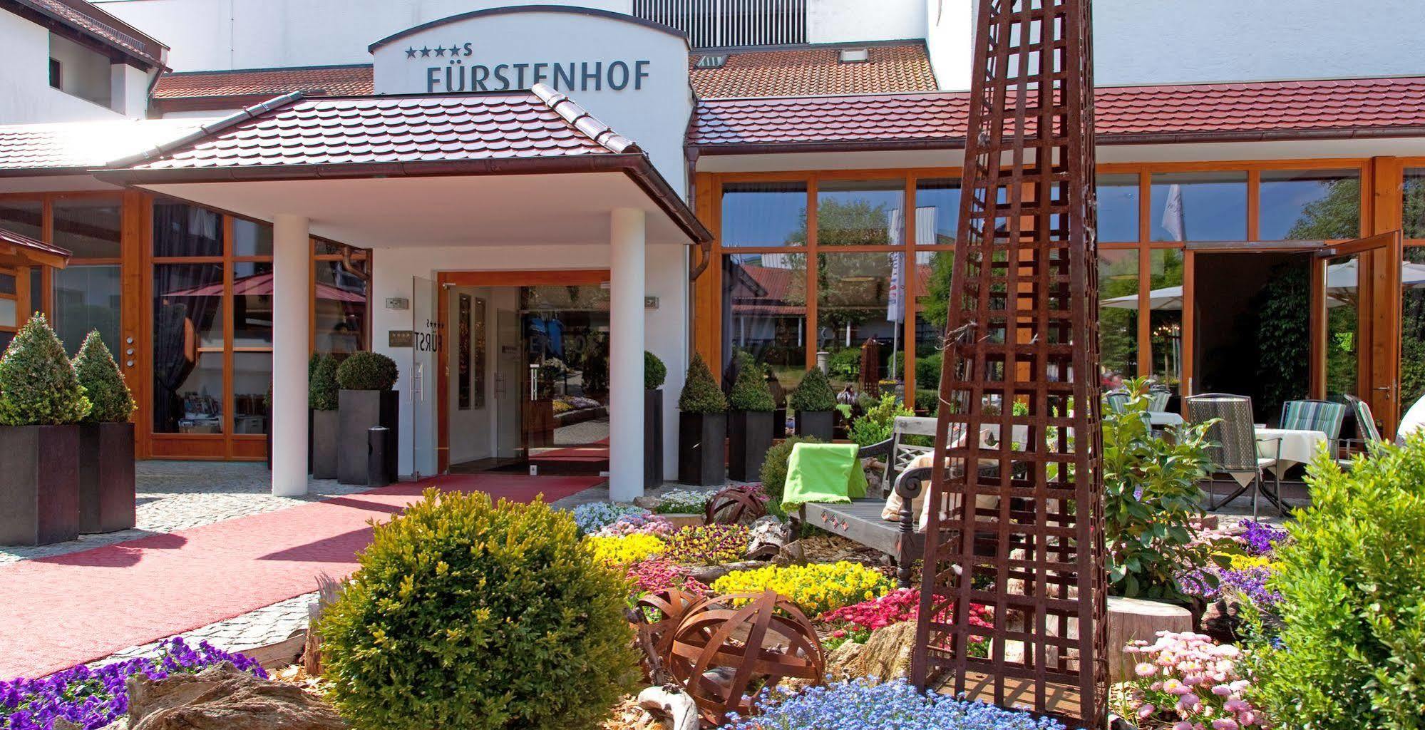 Hotel Furstenhof - Wellness- Und Golfhotel バート・グリースバッハ エクステリア 写真